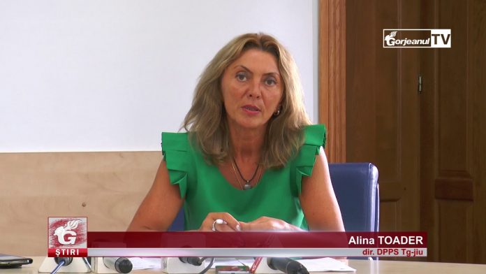 RECHIZITE DE 15.000 DE LEI PENTRU ELEVII DIN FAMILIILE NEVOIAȘE