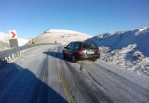 Drumarii continuă deszăpezirea pe Transalpina