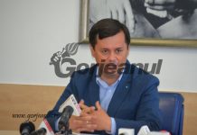 Romanescu deschide anul școlar la două unități