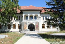 Școala de Fete „Buna Vestire” de la Grădinari, a Mitropoliei Olteniei, face înscrieri în clasa a V-a. Sunt primite fete sărace și/sau orfane din Gorj