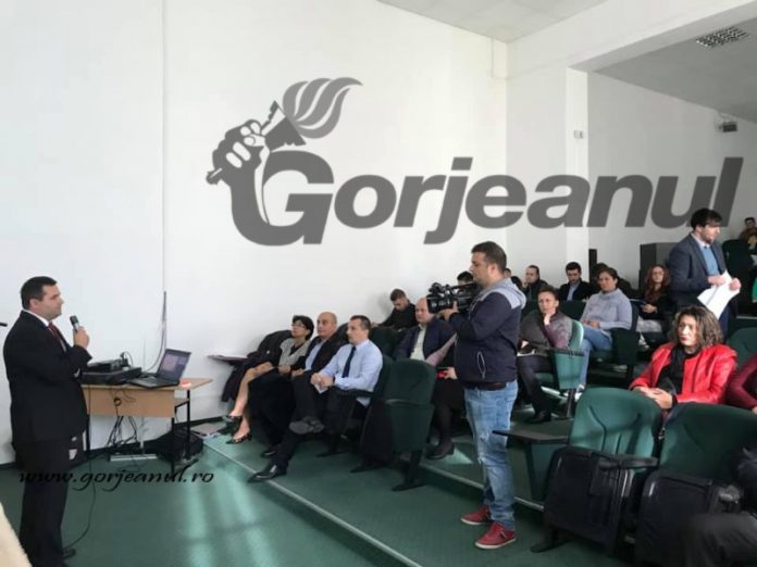 44747942_2319964898018023_8542360205629849600_n