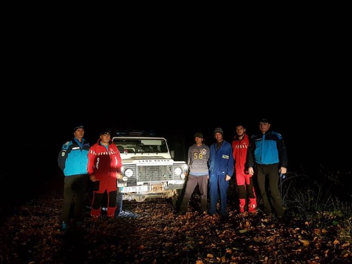 44932374_1866779086769546_2013116906109665280_n