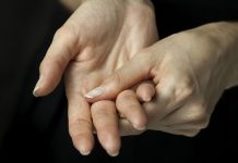 Peste 90 de gorjeni suferă de scleroză multiplă