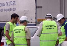 Muncă la negru la o carieră de lignit din Cătunele