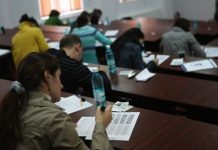 Mii de candidați înscriși la rezidențiat