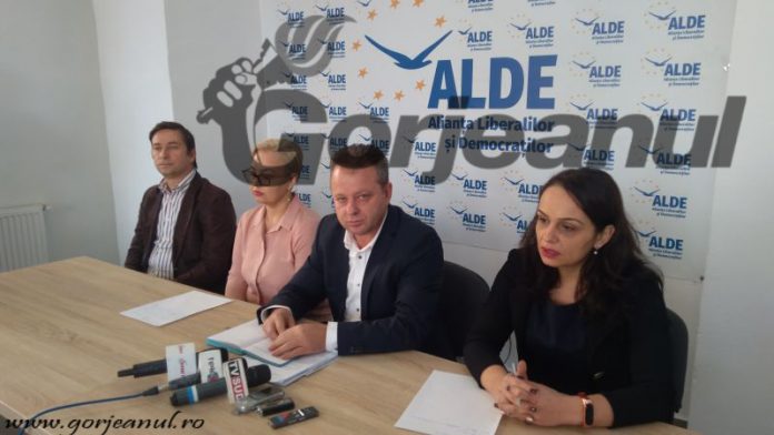 48382086_1930385017017322_9132880778189864960_n