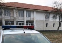 Protest al muncitorilor la căminul din Bumbești Pițic