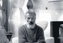 Timbre cu figura și operele lui Brâncuși, lansate de Romfilatelia