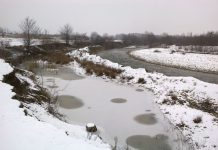 ABA Jiu: Gheaţă la mal pe mai multe porţiuni ale Jiului