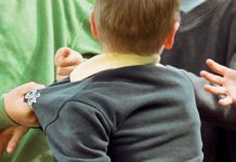 Bărbat din Rovinari, arestat pentru că a pălmuit un minor