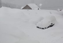 Drumul spre Rânca, deblocat cu nămeți de 6 metri!