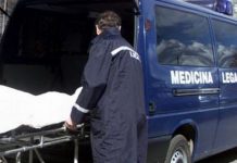 Descoperire șocantă în scara unui bloc