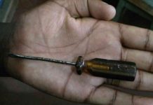 Tânără din Dănciulești, lovită cu șurubelnița de iubitul ei! Reacția tinerei în fața polițiștilor