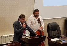 Violoncelistul Adrian Naidin a primit înaltul titlu academic de DHC al Universităţii «Constantin Brâncuşi» din Târgu-Jiu –