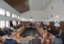 Educaţia…şi Lecţia de viaţă – Lansarea Monografiei Şcolii Generale Strâmba-Jiu (1833-2018) – ,,Dascălii de la Strâmba-Jiu s-au «risipit» frumos prin discipolii lor”