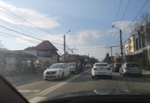 Tamponare la Aqua, în Târgu-Jiu! O mașină de școală, implicată!