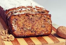 Rețeta săptămânii – Chec de post cu nuci