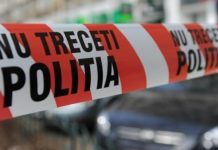 O femeie i-a înfipt cuțitul în spate soțului, după ce ar fi agresat-o