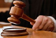 Condamnat după ce a furat de la liceu