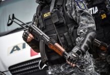 Reținuți după ce s-au bătut într-un club din Târgu-Jiu