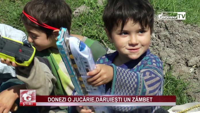 DONEZI O JUCĂRIE,DĂRUIEȘTI UN ZÂMBET
