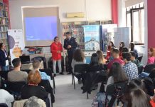 „Viaţa în prim-plan”, la Centrul Europe Direct Gorj