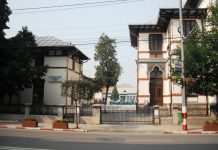 Donaţie de cărţi pentru liceele din Târgu-Jiu