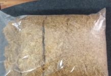 Descinderi în județul Gorj, la persoane acuzate de comercializare ilegală de tutun