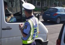 Acţiune a Poliţiei Gorj, care vizează şoferii de microbuze şi autobuze