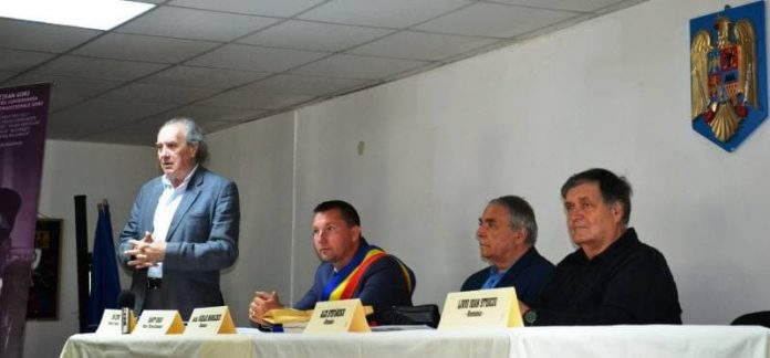 61209970_1878647082238114_2005601993241919488_n