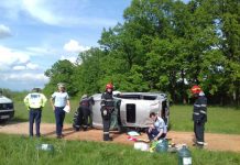 O șoferiță începătoare s-a răsturnat cu mașina, la Câlnic