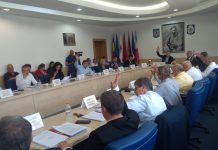 Salarii mai mari cu 3% pentru angajații Primăriei Târgu-Jiu