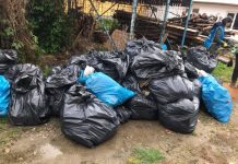 Ecologizare USR, cu sesizarea Gărzii de Mediu! Banner, pe gardul primarului de Crasna