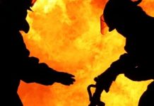 Reținut după ce și-ar fi incendiat mașina pentru banii din asigurare