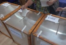 Au sesizat aspecte nereale legate de vot! Doi cetățeni, amendați