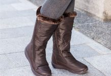 Controale și amenzi la mai mulți comercianți de încălțăminte din județ