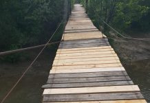 Reabilitarea punții ce traversează râul Blahnița la Mogoșani, cu fonduri locale