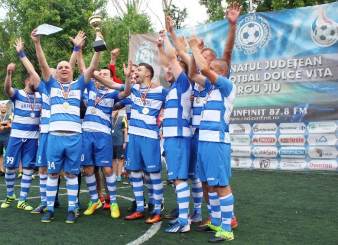 62474877_358566308181980_6522833202564825088_n