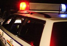 Beat criță, un bărbat și-a lovit iubita și a plecat cu mașina la plimbare