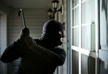 Cum să te fereşti de hoţi! Sfaturile poliţiştilor pentru un concediu liniştit