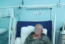 Octogenar nevăzător cu piciorul tăiat, pus pe lista de așteptare a CJAS Gorj pentru un scaun cu rotile!