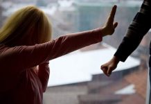 Cercetat după ce și-a amenințat soția