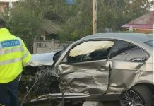 FOTO: Accident între două BMW-uri, la Bîlteni