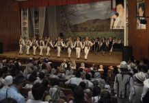 Concurenţi din Gorj, la Festivalul Naţional „Pe deal la Teleormănel”