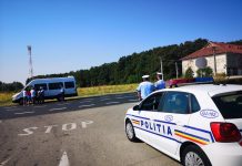 Şoferii microbuzelor școlare din Gorj, instruiţi de poliţişti