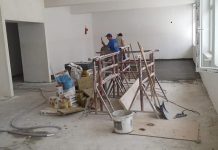 Bani pentru şcolile fără grupuri sanitare