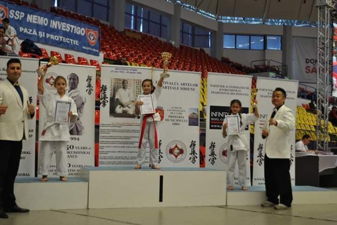 73217208_796189784156230_3657757624318820352_n