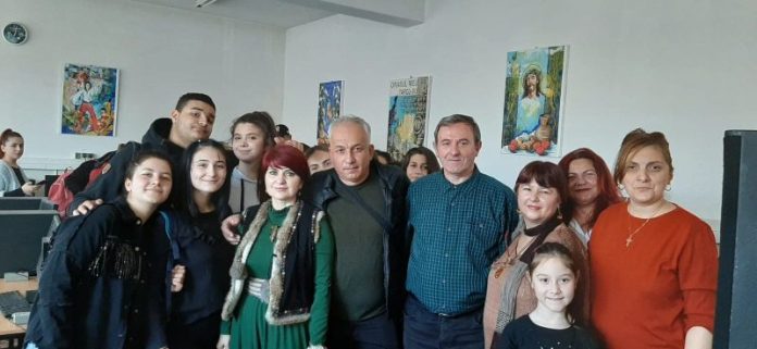 76705221_753860888441580_5203033707199332352_n