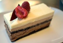 Rețeta săptămânii – Tort ,,Trio de ciocolată”