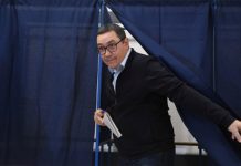 Ponta a decis cum va vota pe 24 noiembrie